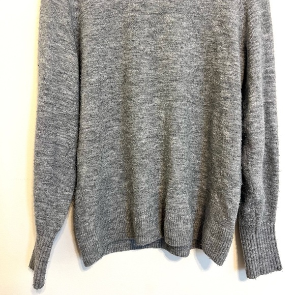 2/$30 Banana Republic - Gray Cowl Neck Sweater | Cozy Knit Pullover | Size S - Picture 5 of 8